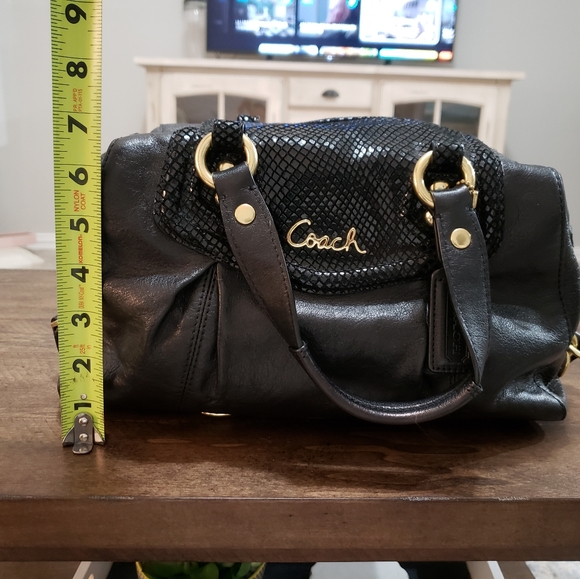 Coach Handbag - Picture 6 of 6